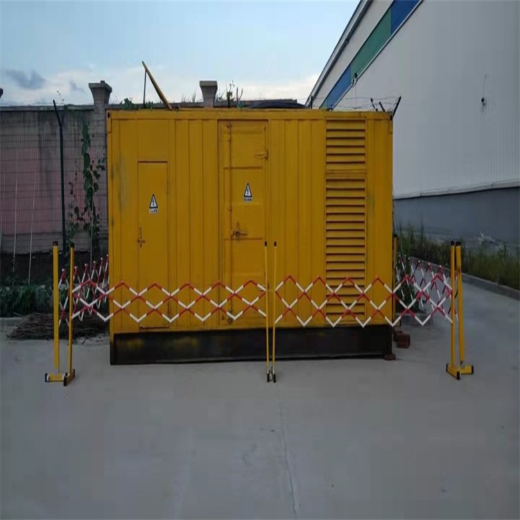 秦州发电机组油箱盖上留出小气孔有什么用？