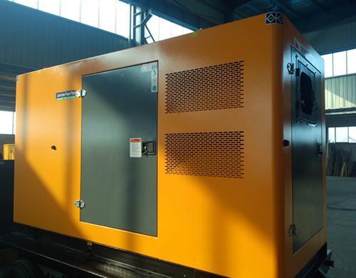 秦州汽油发电机组电瓶电解液的密度应该保持在什么范围？